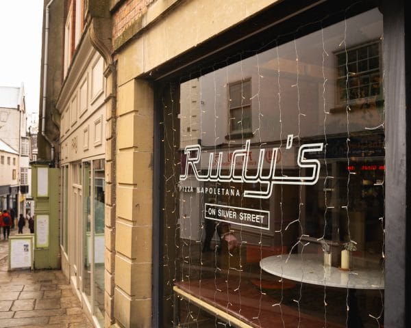 window of rudy's pizza napoletana at silver street