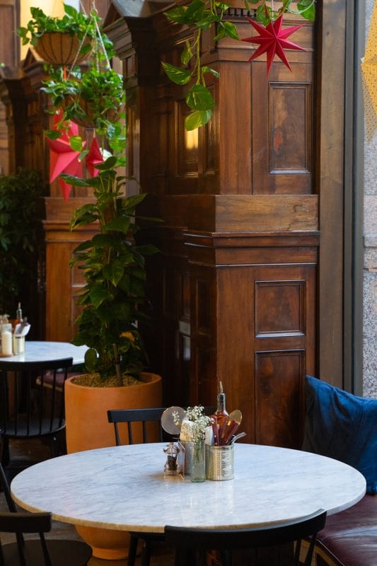 table at neapolitan pizza restaurant in nottingham