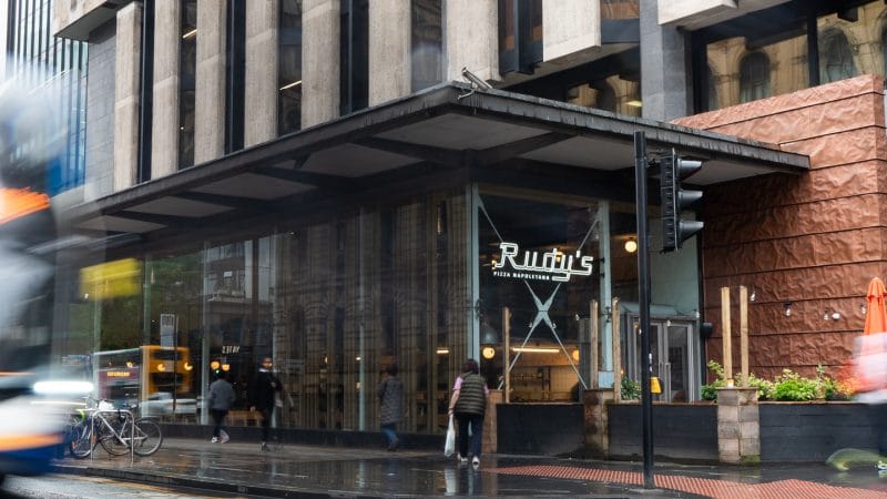 italian restaurant entrance in portland street